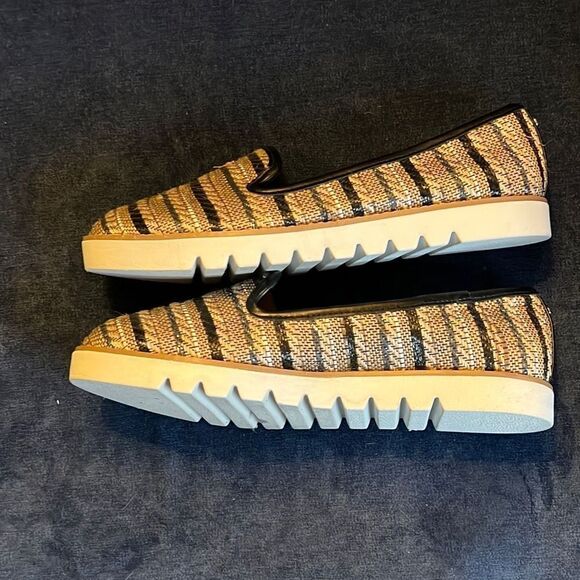 Loafer- New "New Directions" Kate
Multi Striped women's 8 - Picture 7 of 10